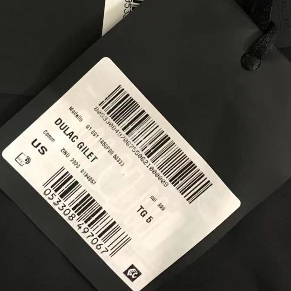 Moncler Men's Half-Zip Gilet Light Down Vest 5 2XL - Picture 3 of 12